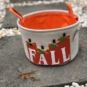 Canvas basket bin with Autumn/Fall design